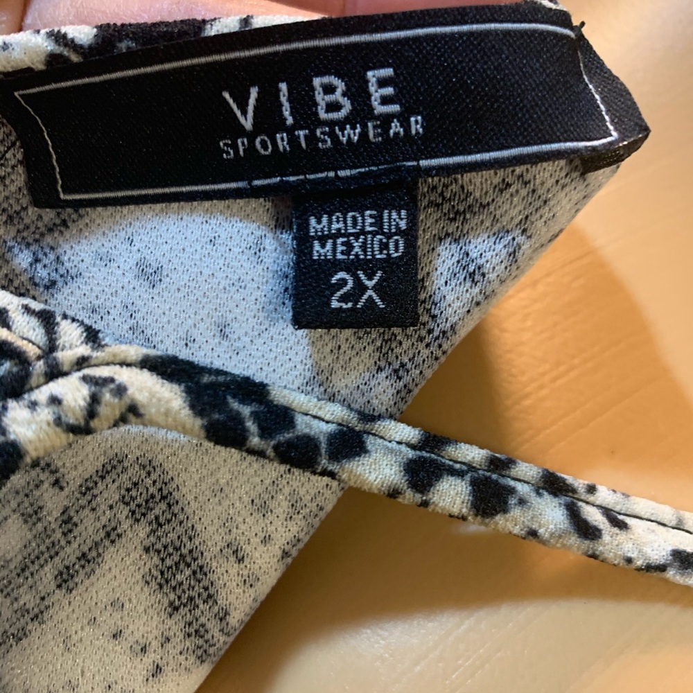 Vibe Snake-Skin Patterned Dress - Picture 7 of 7